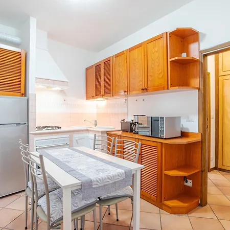 Maison Laghée-bright With Balcony, View! Appartement *